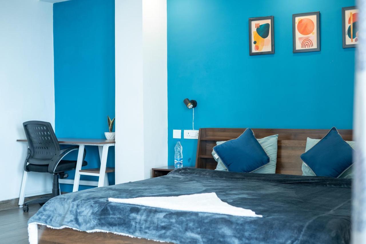 Flxho Uno - Serviced Apartment & Rooms - Golf Course Road Γκουργκάον Εξωτερικό φωτογραφία
