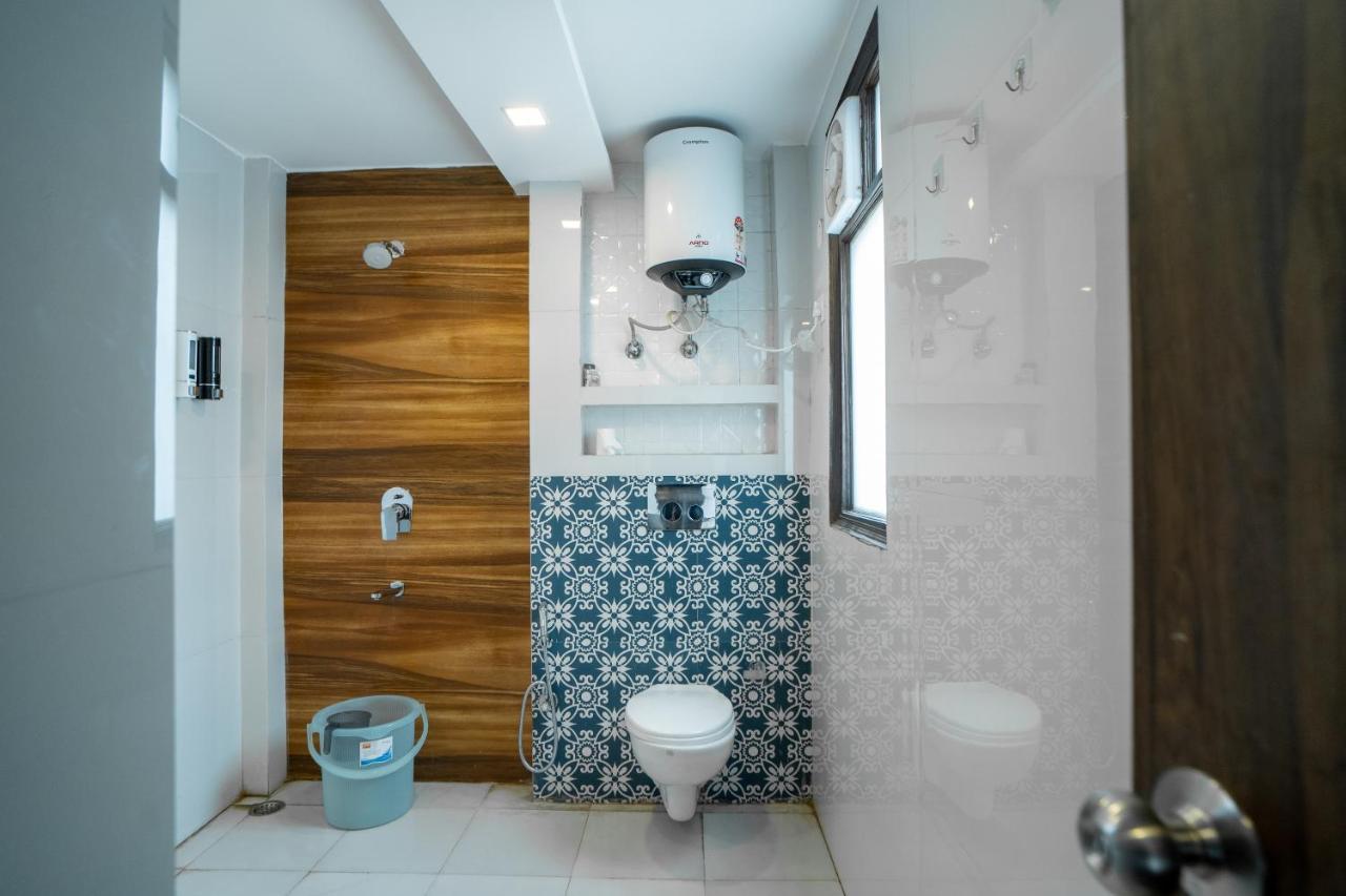 Flxho Uno - Serviced Apartment & Rooms - Golf Course Road Γκουργκάον Εξωτερικό φωτογραφία